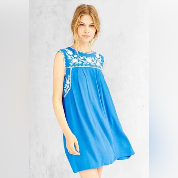 Urban Outfitters•Little White Lies•Blue Boho Embroidered Shift Dress - Picture 13 of 13